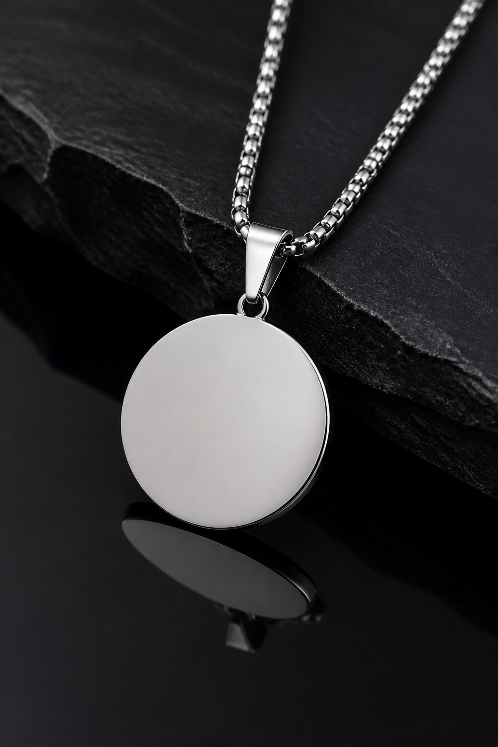 Round Pendant